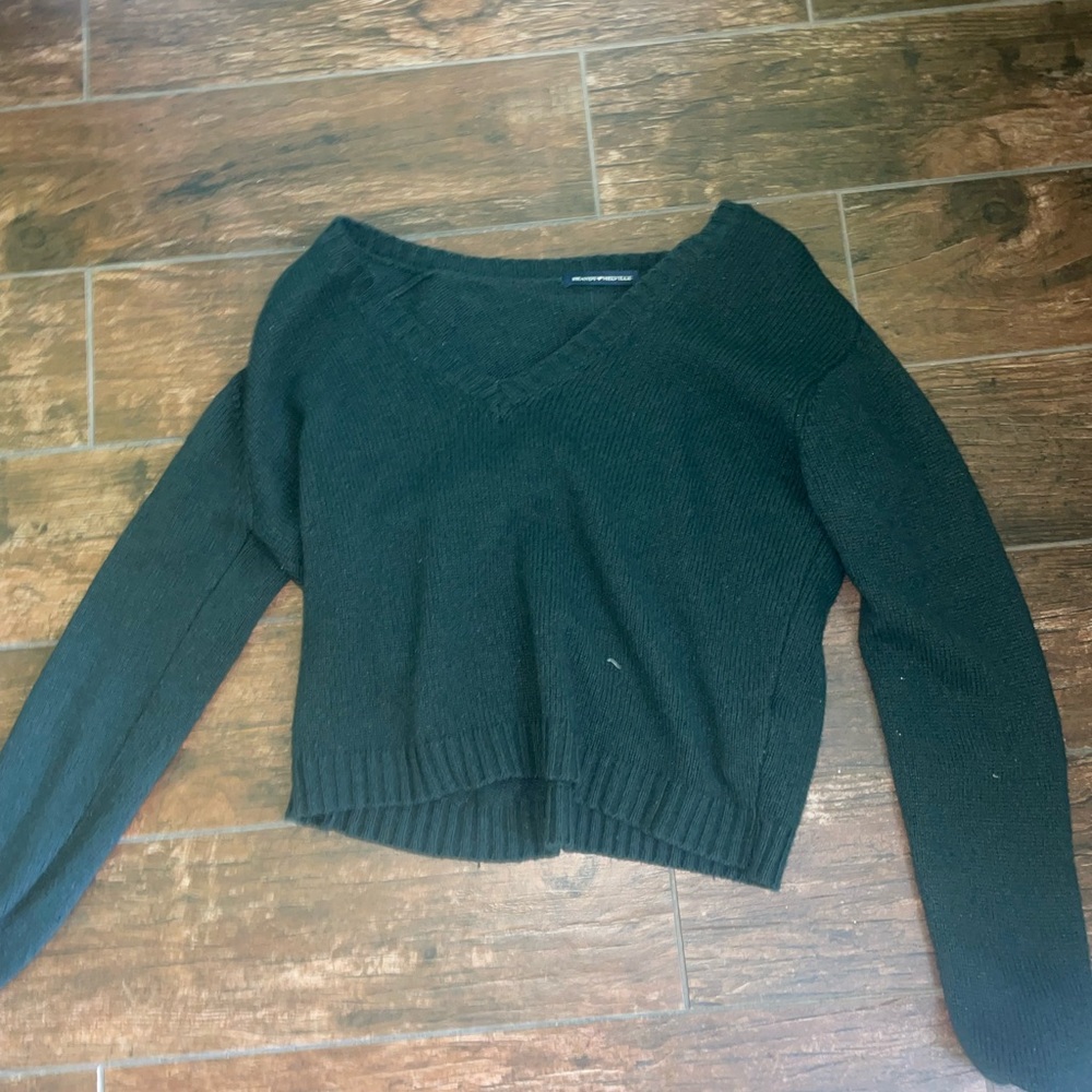 Forest green sweater